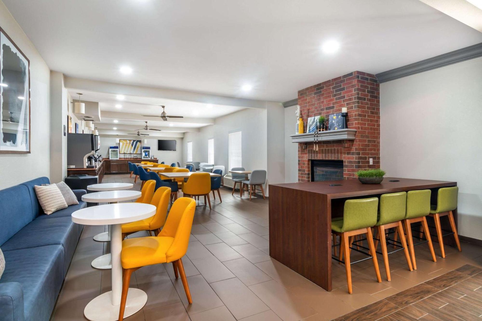 Comfort Inn & Suites St Louis - Chesterfield Εξωτερικό φωτογραφία